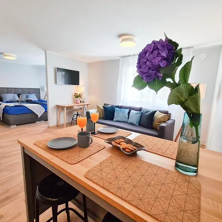 Apartamento Ohtu Poik 2 Center Basement