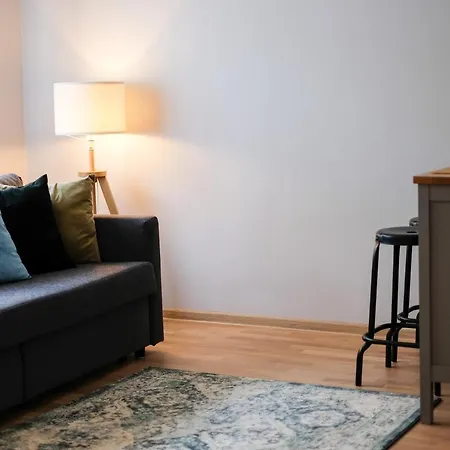 Apartment Ohtu Poik 2 City Center Basement Apartment *
