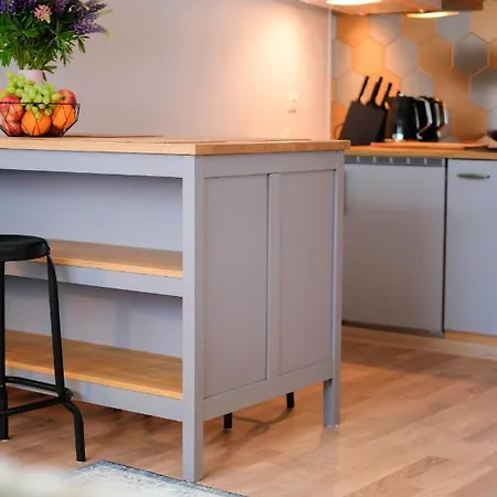 Ohtu Poik 2 Center Basement Apartamento