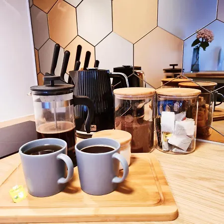 Ohtu Poik 2 Center Basement Apartamento *