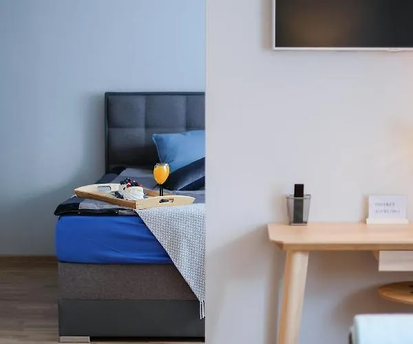 Ohtu Poik 2 City Center Basement Apartment *